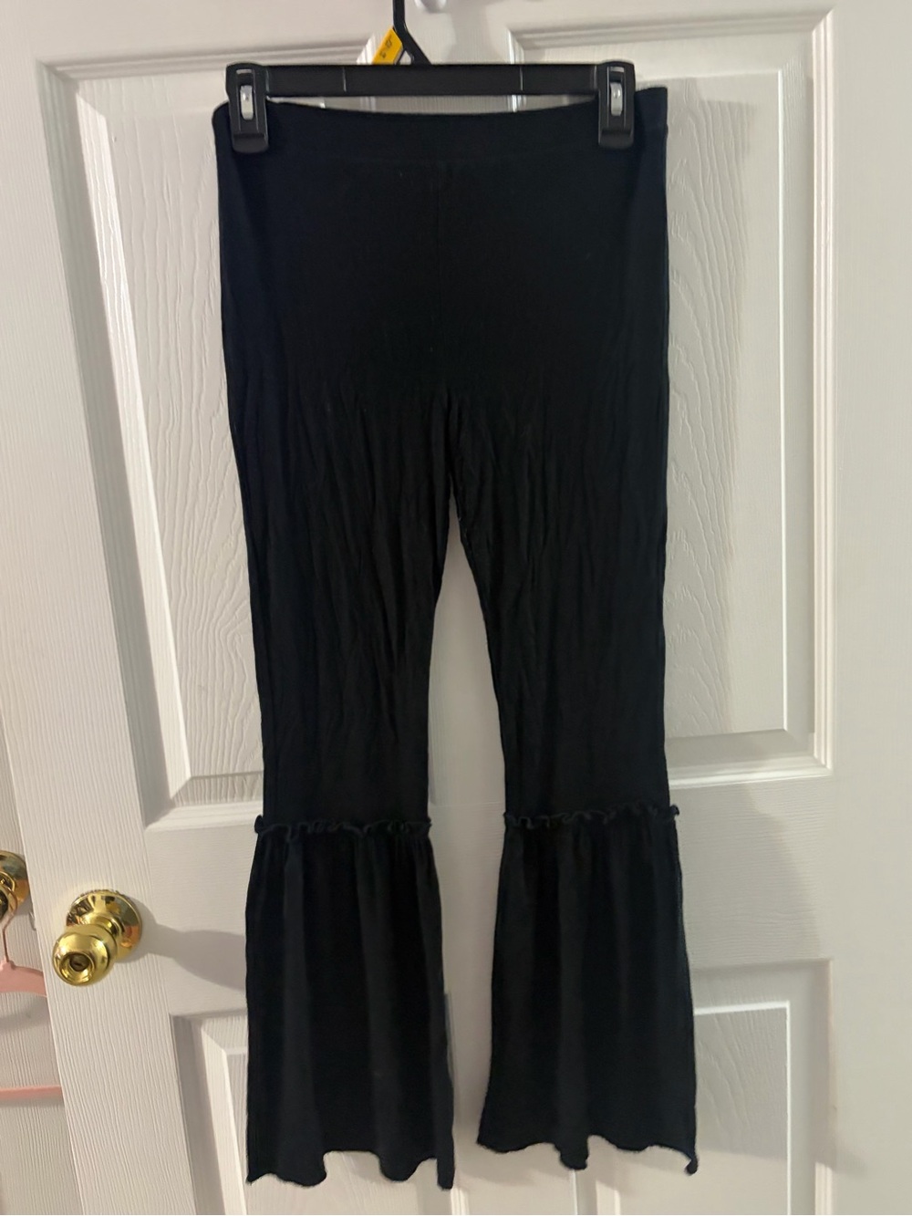 art class Black Ruffle Flare Leggings
